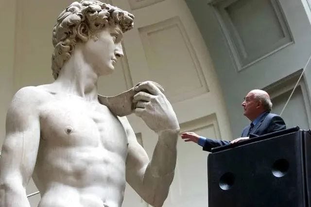 Michelangelo's David in comparison with other statues