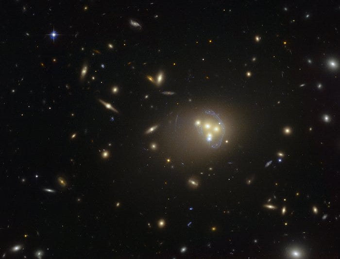 Galaxies in the Abell 3827 cluster, linked to dark matter