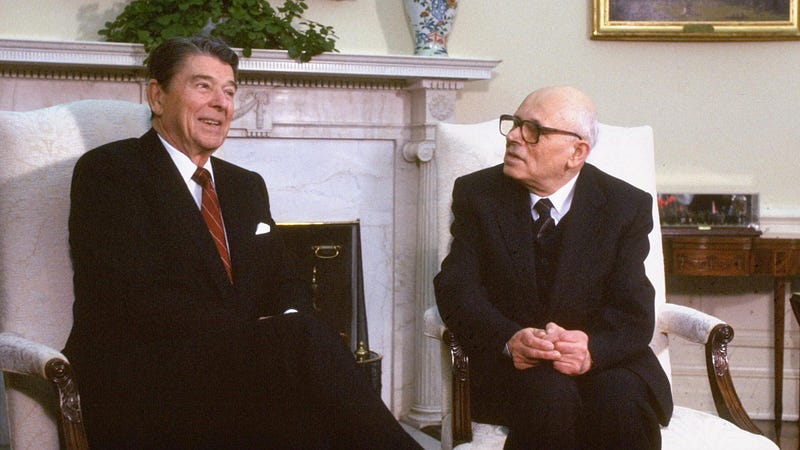 Sakharov meets with Ronald Reagan, November 1988